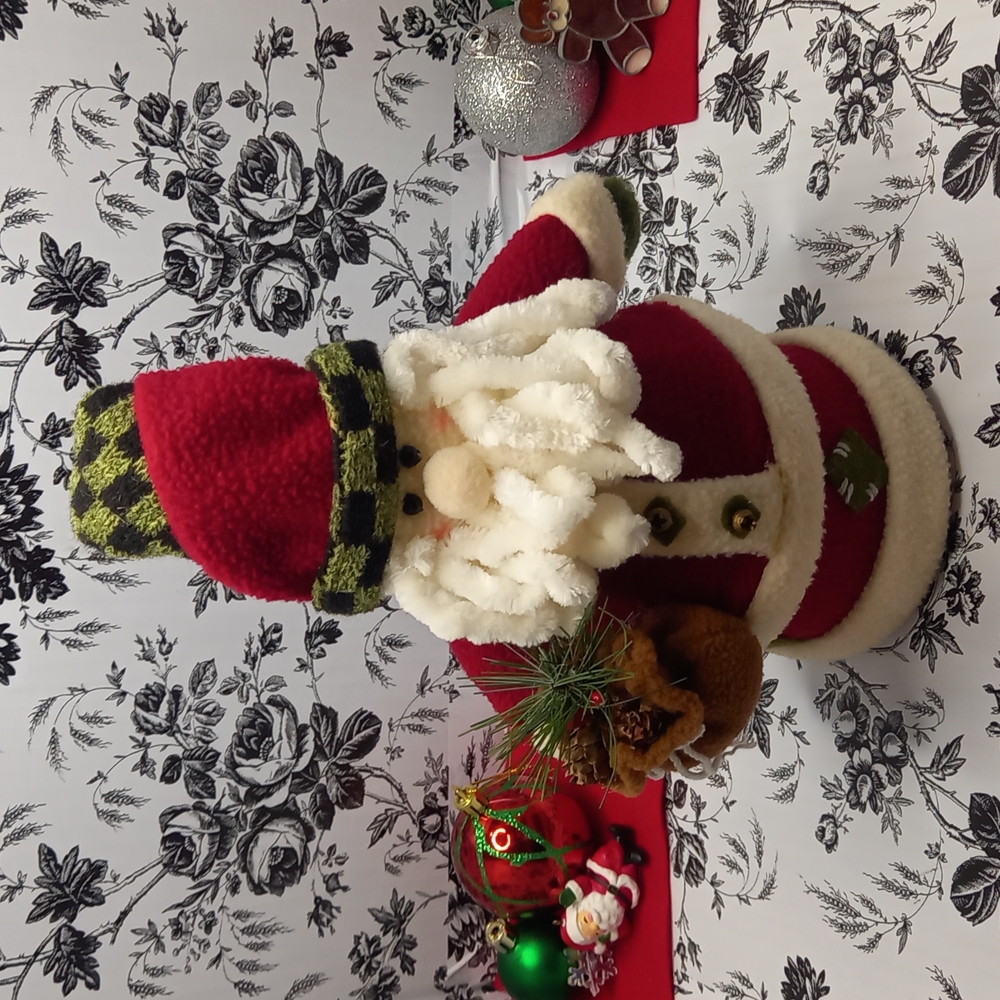 Stuffed Santa Box.